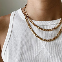 Load image into Gallery viewer, Figaro Necklace
